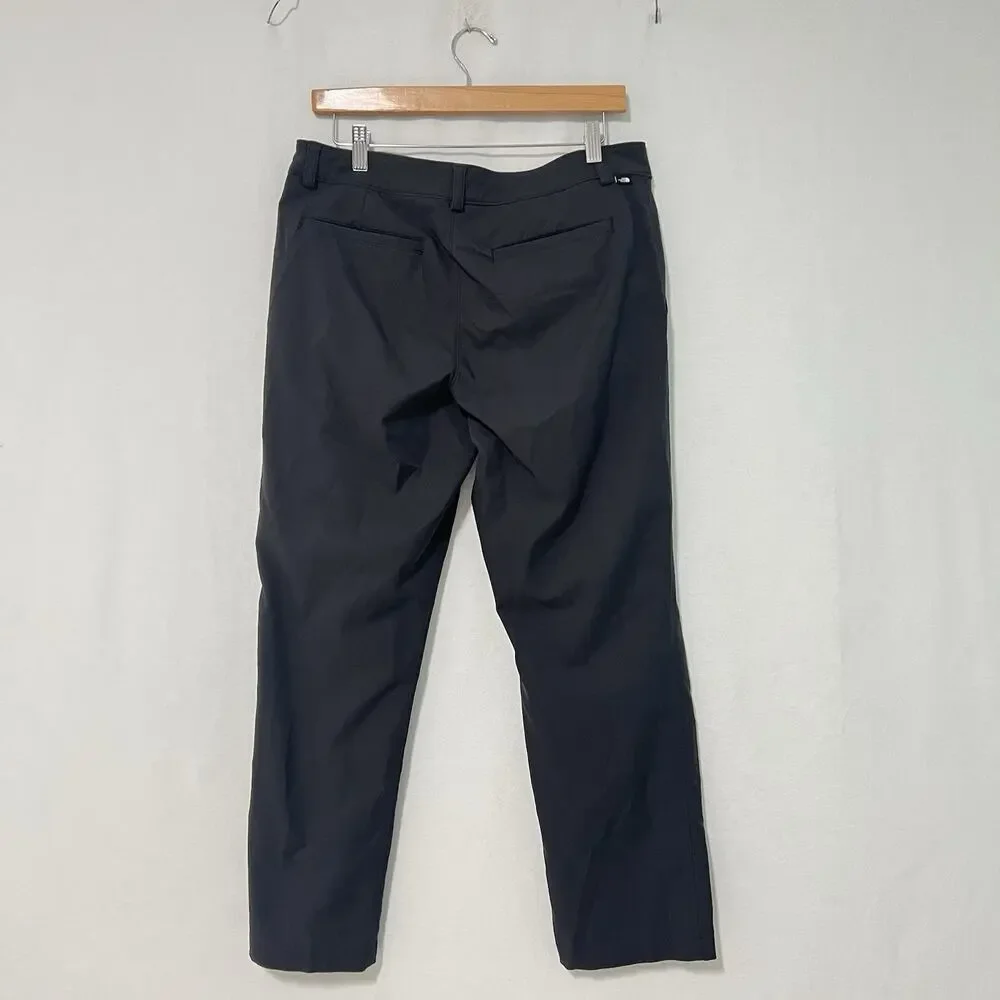 The North Face City Standard Modern Fit Pants Black NF0A5A4K Size 32x28 Regular